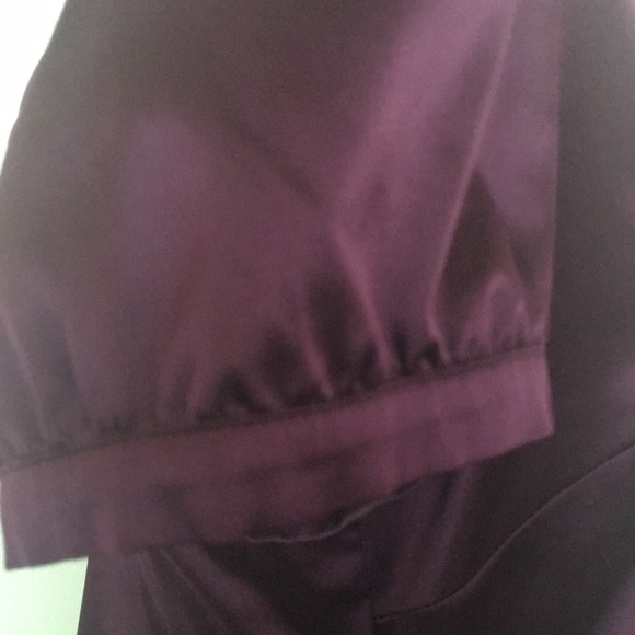 Anne Taylor women’s Aubergine ruffle front blouse - Picture 6 of 8